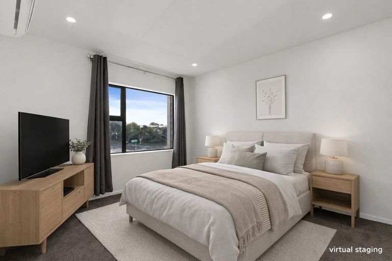 Photo of property in 2c Melleray Place, Randwick Park, Auckland, 2105