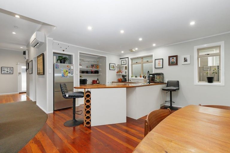 Photo of property in 841 Heaphy Terrace, Claudelands, Hamilton, 3214