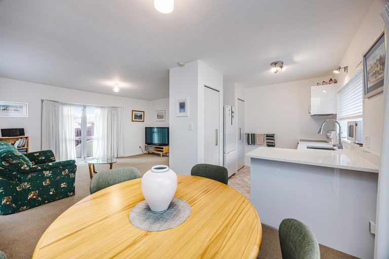 Photo of property in 3/527 Weymouth Road, Weymouth, Auckland, 2103