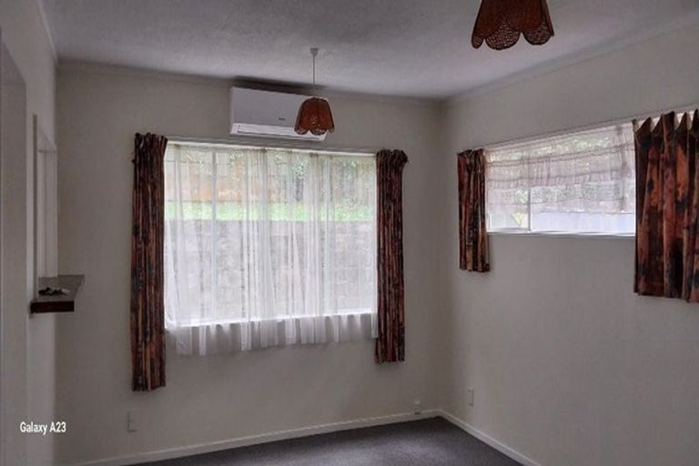 Photo of property in 5a Magnolia Grove, Maungaraki, Lower Hutt, 5010