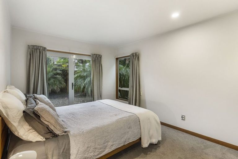 Photo of property in 1/94 Kitchener Road, Milford, Auckland, 0620