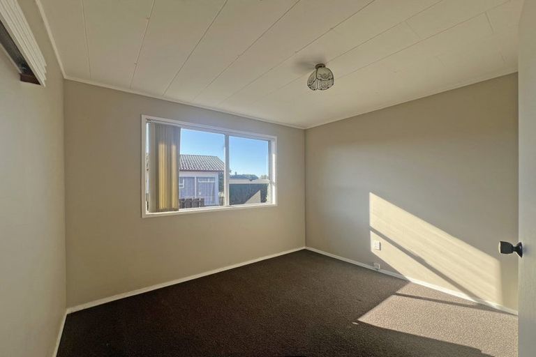 Photo of property in 57 Casuarina Road, Half Moon Bay, Auckland, 2012