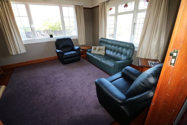 Photo of property in 3 Handley Place, Glen Avon, New Plymouth, 4312