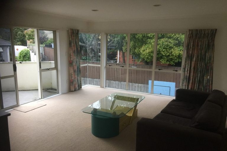 Photo of property in 51 James Evans Drive, Northcote, Auckland, 0627