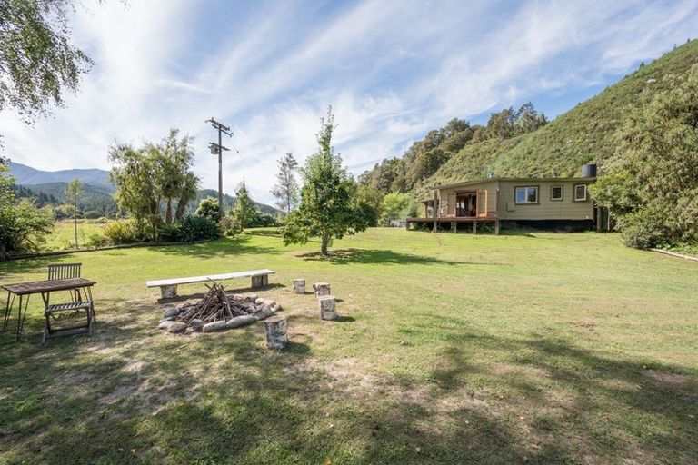 Photo of property in 1214 Motueka Valley Highway, Ngatimoti, Motueka, 7196