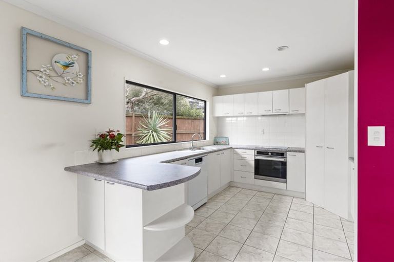 Photo of property in 18 Navan Place, Dannemora, Auckland, 2016