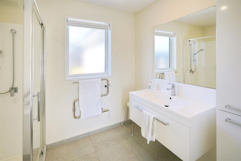 Photo of property in 37 Bradwell Crescent, Halswell, Christchurch, 8025