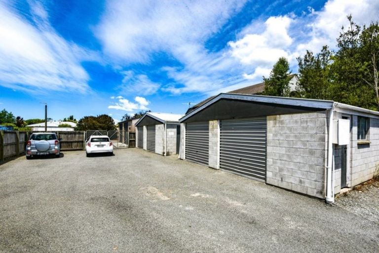 Photo of property in 60d Mcfaddens Road, St Albans, Christchurch, 8052