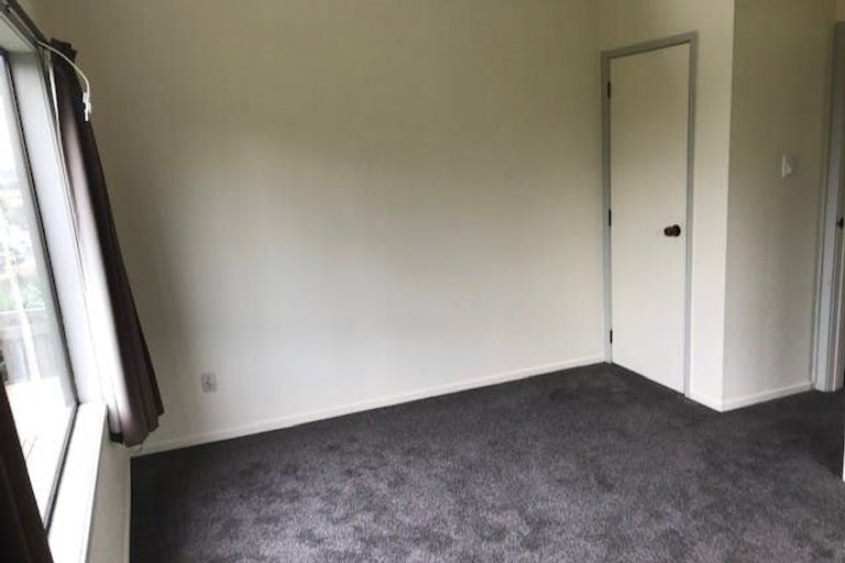 Photo of property in 38 Tree View Avenue, Glenfield, Auckland, 0629