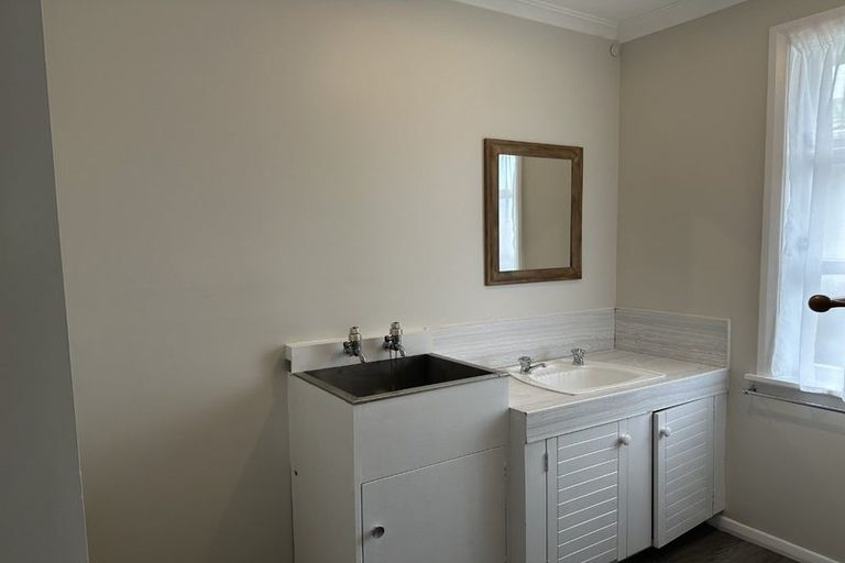 Photo of property in 17 Iti Street, Otaki, 5512