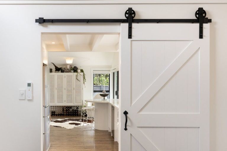 Photo of property in 37 Pah Street, Matua, Tauranga, 3110