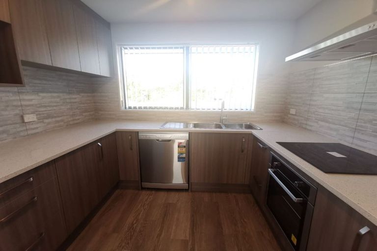 Photo of property in 2 Tika Street, Riccarton, Christchurch, 8041