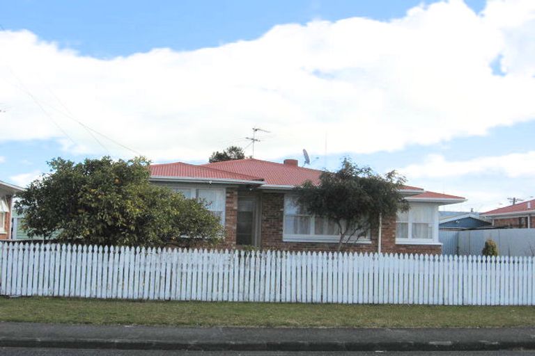 Photo of property in 7 Valentine Street, Papakura, 2110