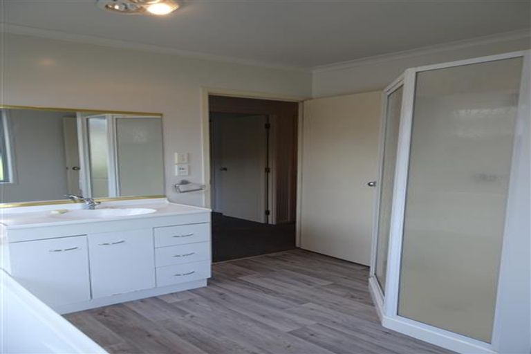 Photo of property in 29 Carlsberg Place, Papamoa Beach, Papamoa, 3118