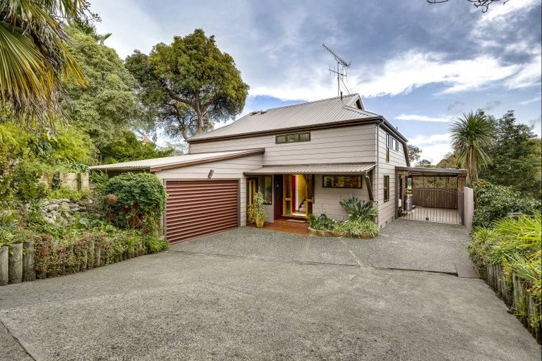 Photo of property in 59b Napier Terrace, Hospital Hill, Napier, 4110
