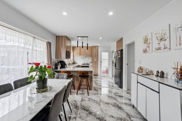 Photo of property in 3/44 Wallace Road, Papatoetoe, Auckland, 2025