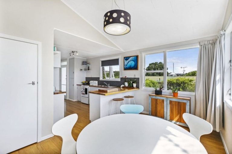 Photo of property in 30 Hall Road, Matua, Tauranga, 3110