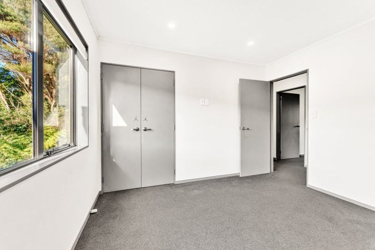 Photo of property in 27a Rawhiti Street, Stokes Valley, Lower Hutt, 5019