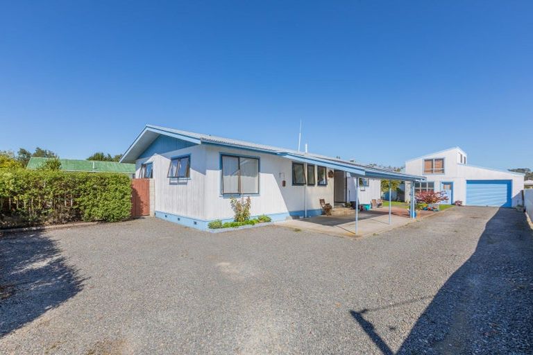 Photo of property in 23 Bennett Street, Waipawa, 4210