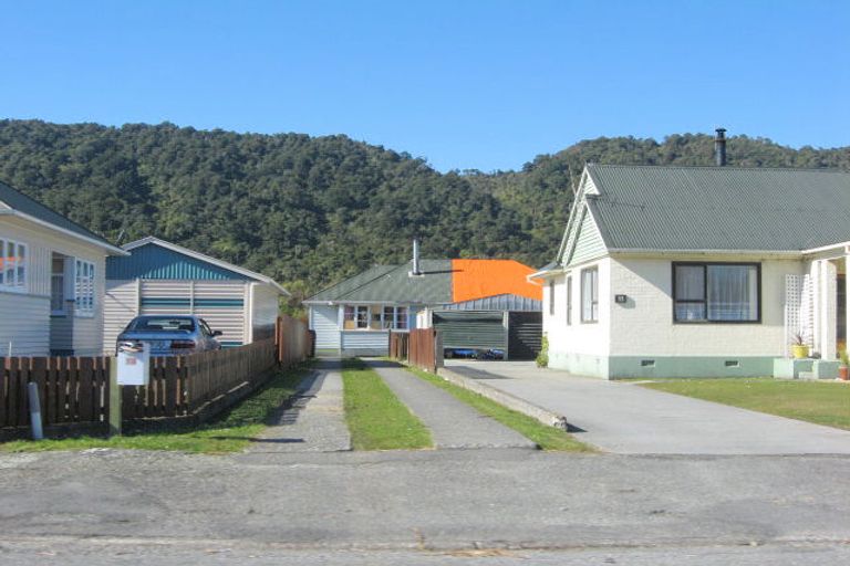 Photo of property in 19 Firth Street, Cobden, Greymouth, 7802