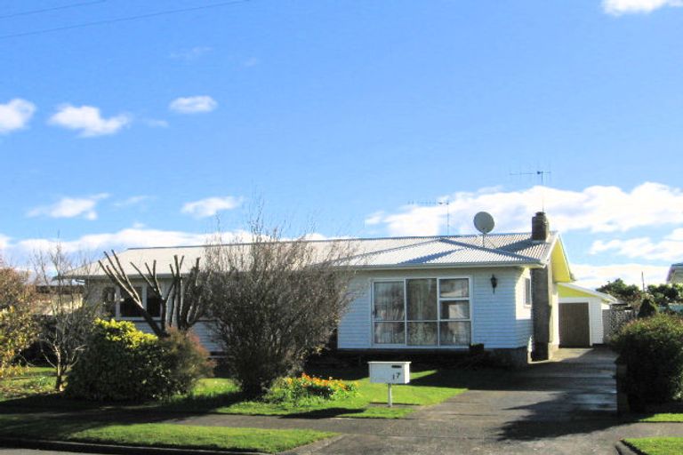 Photo of property in 17 Oldham Avenue, Onekawa, Napier, 4110
