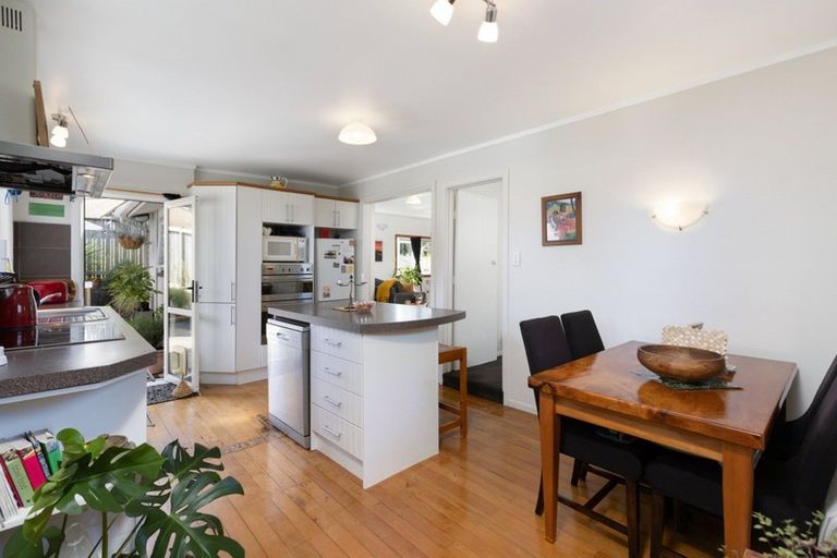 Photo of property in 17 Bell Street, Judea, Tauranga, 3110