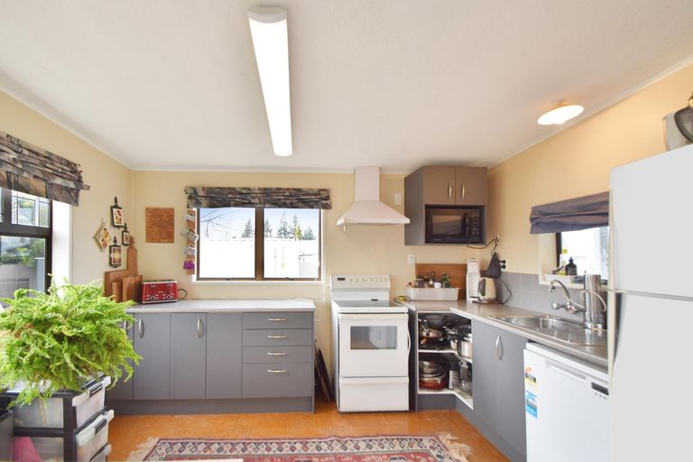 Photo of property in 16 Mary Burn Road, Twizel, 7901