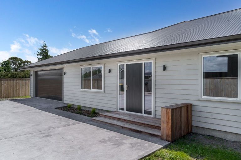 Photo of property in 15c Madison Street, Carterton, 5713