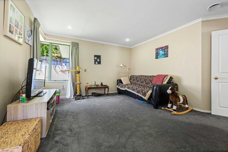 Photo of property in 9 Dugald Court, Rototuna, Hamilton, 3210