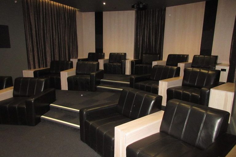 Photo of property in 906/1 Market Lane, Wellington Central, Wellington, 6011