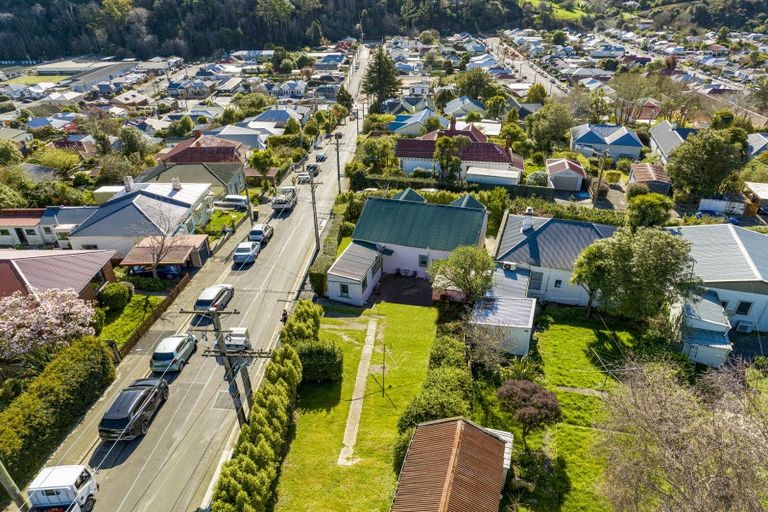 Photo of property in 37 Blacks Road, North East Valley, Dunedin, 9010