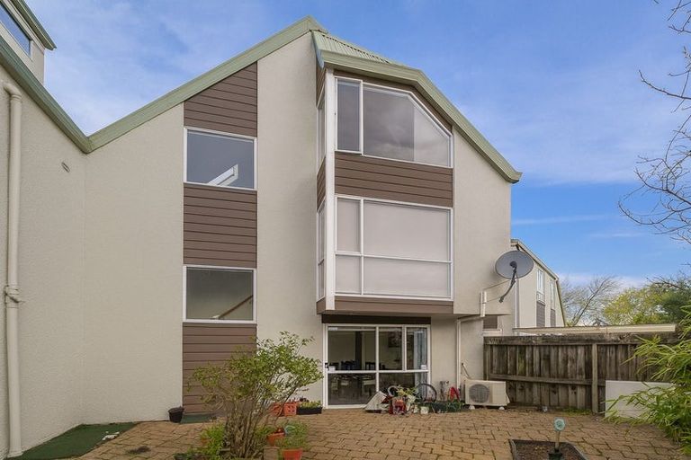Photo of property in 4/27 Maxwell Street, Riccarton, Christchurch, 8041