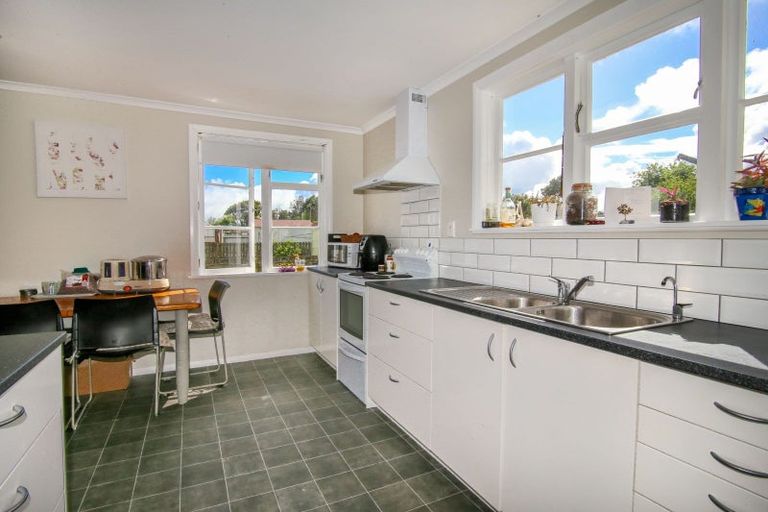 Photo of property in 23 Colvin Street, Westport, 7825