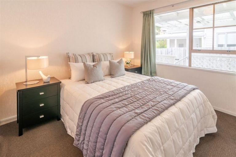 Photo of property in 20 Voelas Road, Lyttelton, 8082