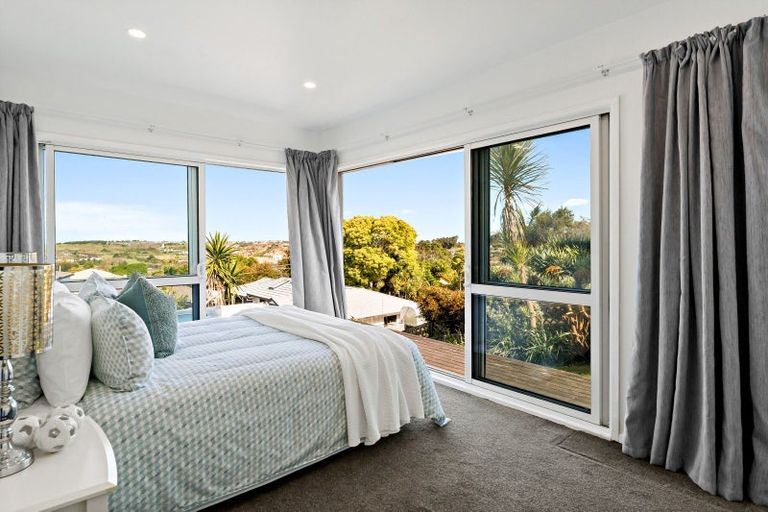 Photo of property in 1207 Whangaparaoa Road, Gulf Harbour, Whangaparaoa, 0930