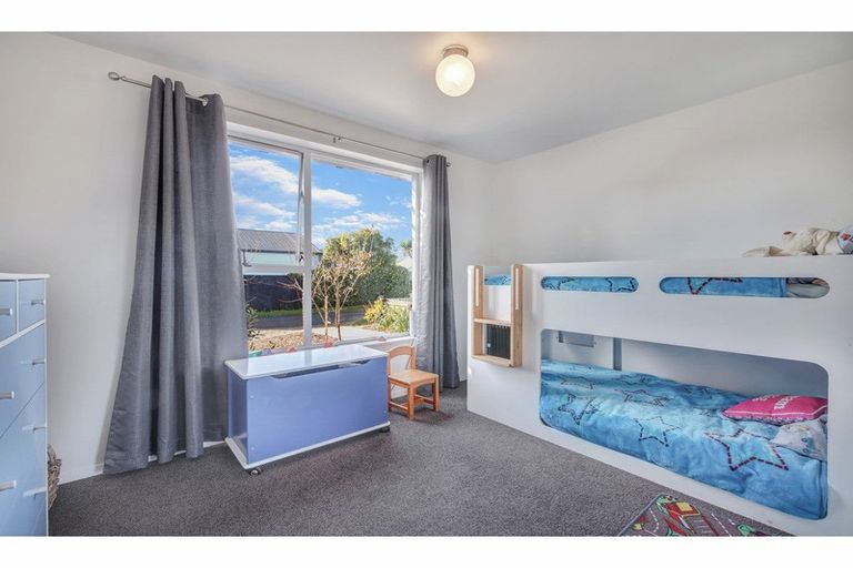 Photo of property in 27 Seafield Place, South New Brighton, Christchurch, 8062