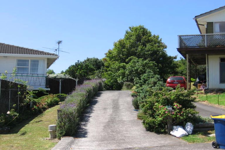 Photo of property in 37 Seon Place, Birkdale, Auckland, 0626