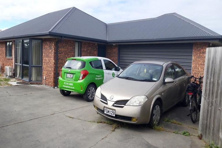 Photo of property in 154a Wainoni Road, Avondale, Christchurch, 8061