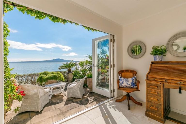 Photo of property in 2/20 Macky Avenue, Devonport, Auckland, 0624