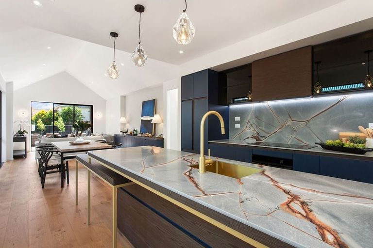 Photo of property in 85 Glandovey Road, Fendalton, Christchurch, 8052