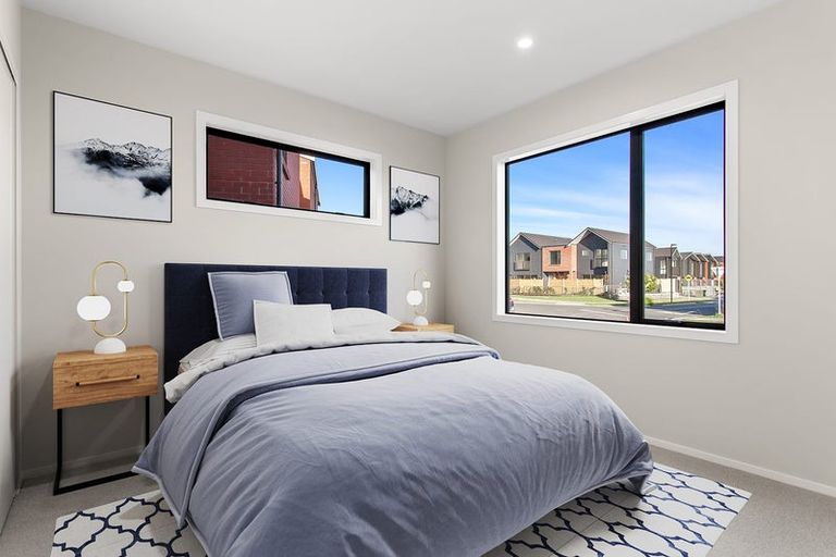 Photo of property in 7 Roundel Crescent, Whenuapai, Auckland, 0618