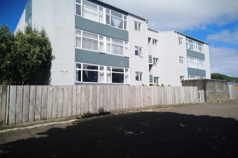 Photo of property in Aldrin Court, 11/21 Te Wharepouri Street, Berhampore, Wellington, 6023