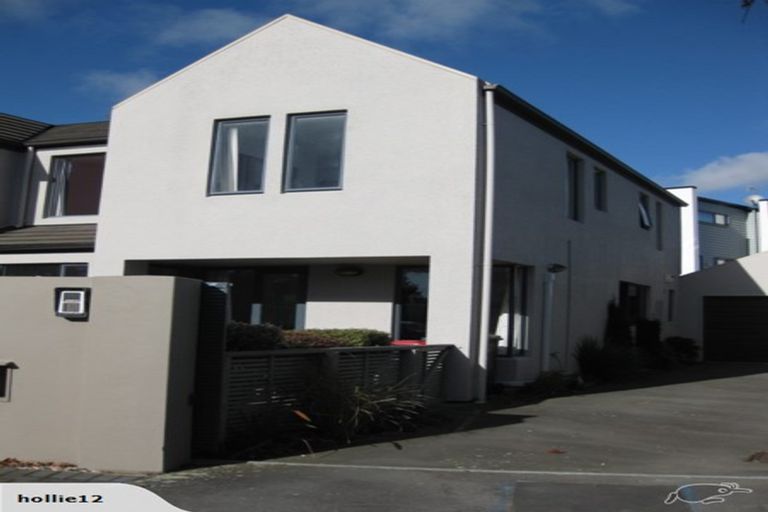 Photo of property in 4 Oakford Close, Riccarton, Christchurch, 8011