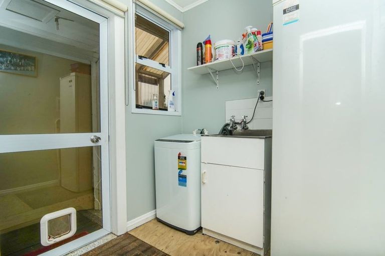 Photo of property in 62 Domett Street, Westport, 7825