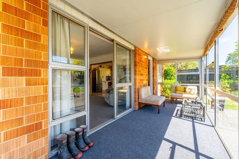 Photo of property in 12 Churchill Place, Waimate, 7924