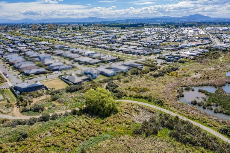 Photo of property in 4 Pegasus Main Street, Pegasus, 7612