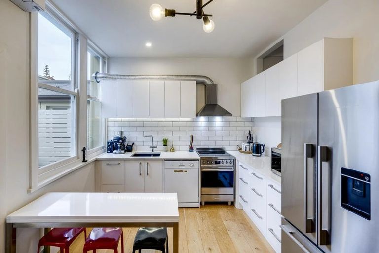 Photo of property in 486 Hastings Street, Napier South, Napier, 4110