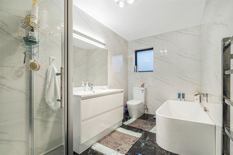 Photo of property in 13 Discovery Drive, Gulf Harbour, Whangaparaoa, 0930