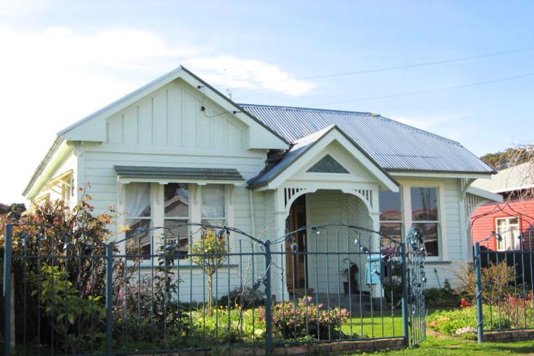 Photo of property in 28 Koromiko Road, Gonville, Whanganui, 4501