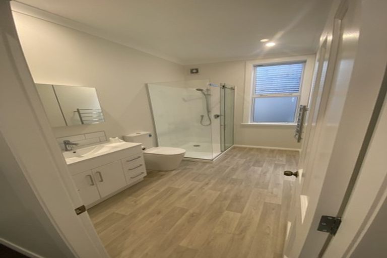 Photo of property in 147 Aro Street, Aro Valley, Wellington, 6021